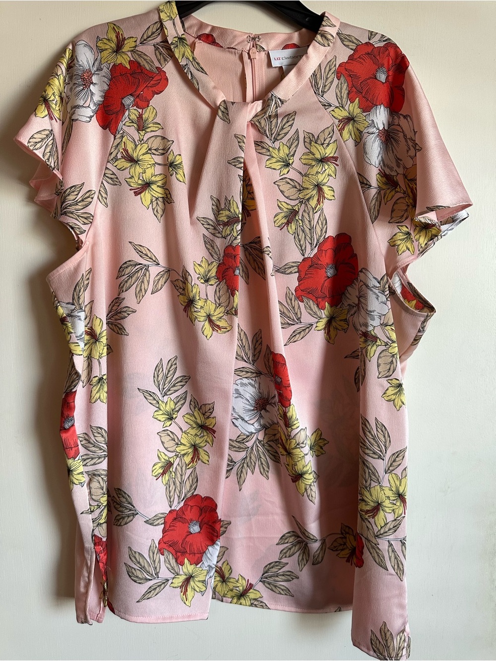 Liz Claiborne Pink Floral Keyhole Short-Sleeve Blouse
